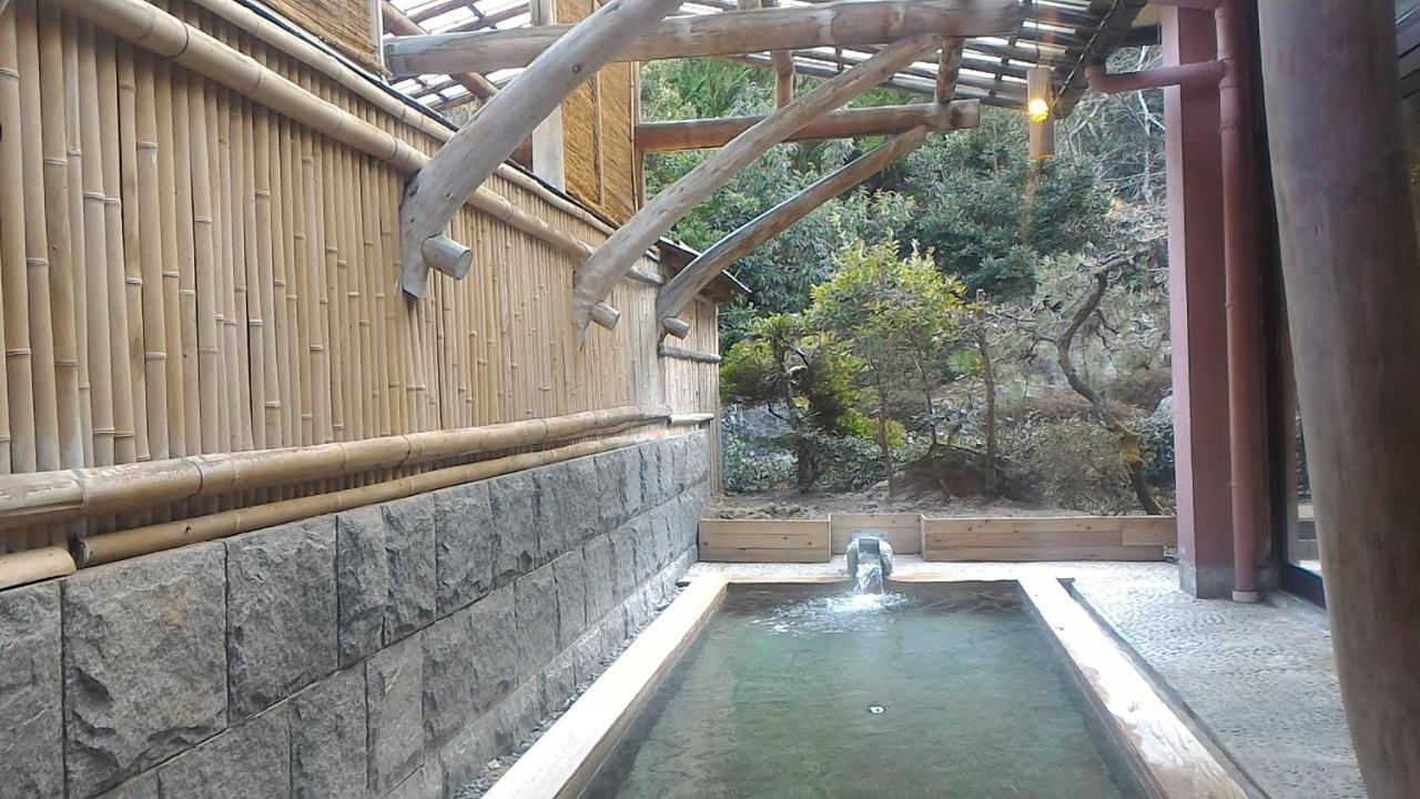 Kouraku Hotel Misasa Екстериор снимка